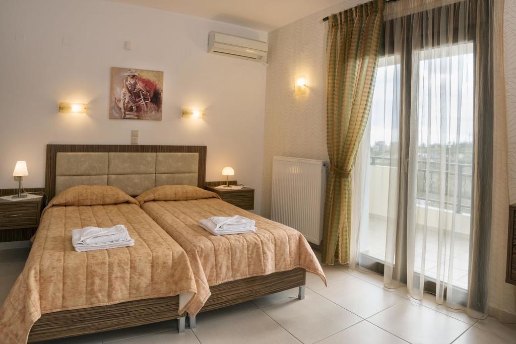Villa Laga With Pool, 300M To Taverns, Childrens Area, Bbq! Kirianna Eksteriør bilde